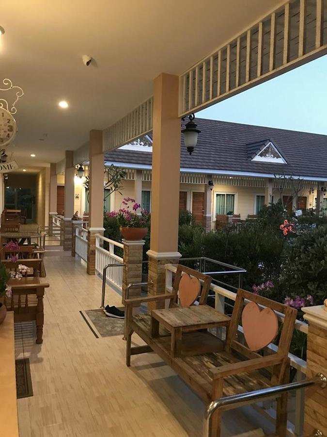 Suksopha Resort Prachuap Khiri Khan Ngoại thất bức ảnh