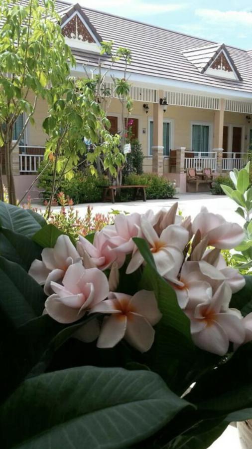 Suksopha Resort Prachuap Khiri Khan Ngoại thất bức ảnh